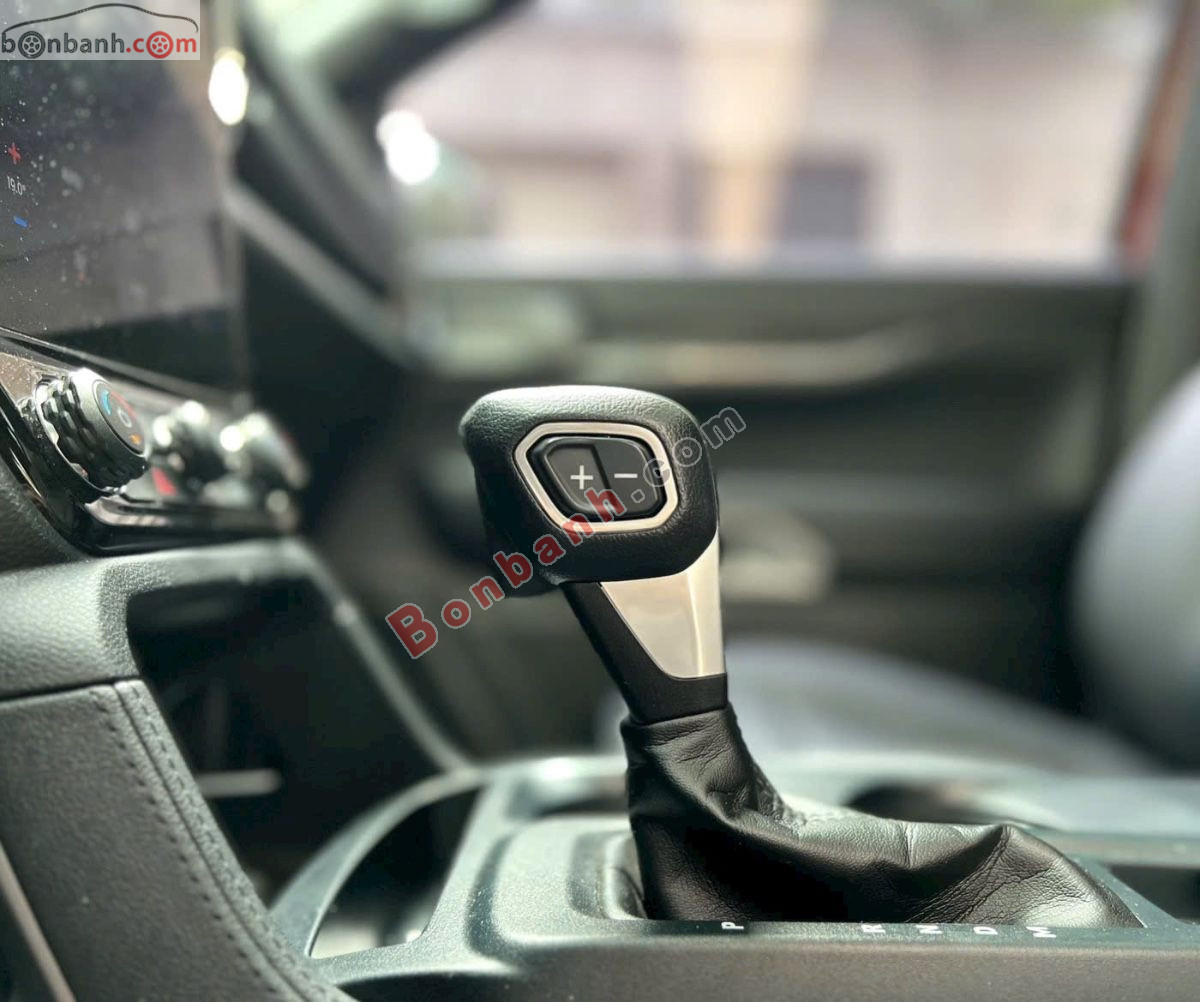 Bán ô tô Ford Everest Titanium 2.0L 4x2 AT - 2023 - xe cũ