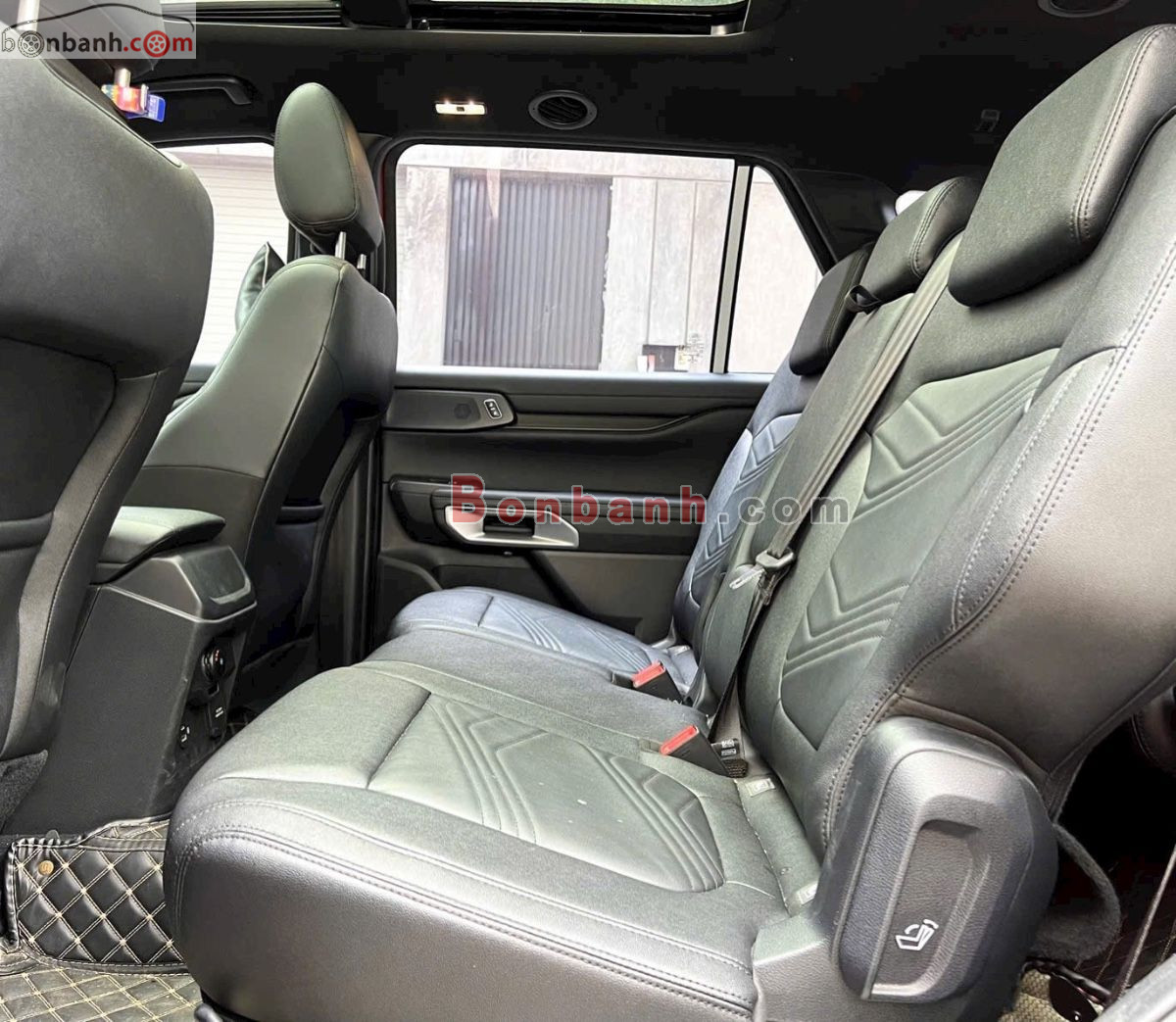 Bán ô tô Ford Everest Titanium 2.0L 4x2 AT - 2023 - xe cũ