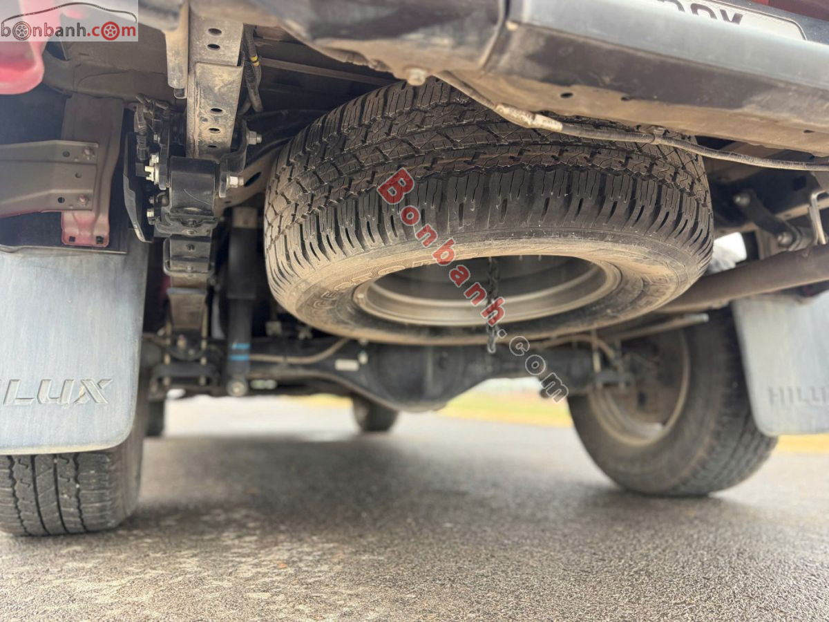 Bán ô tô Toyota Hilux 2.4L 4x2 AT - 2024 - xe cũ