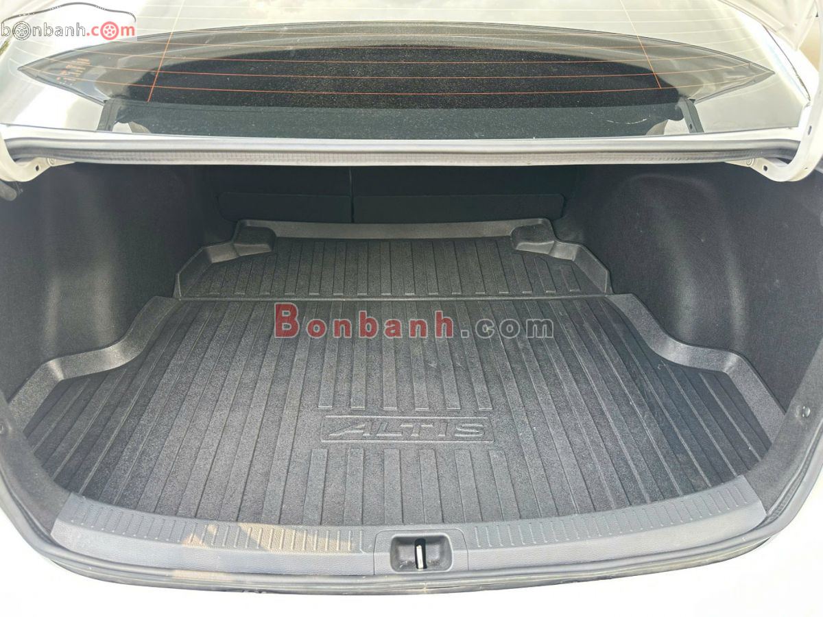 Bán ô tô Toyota Corolla altis 1.8V - 2022 - xe cũ