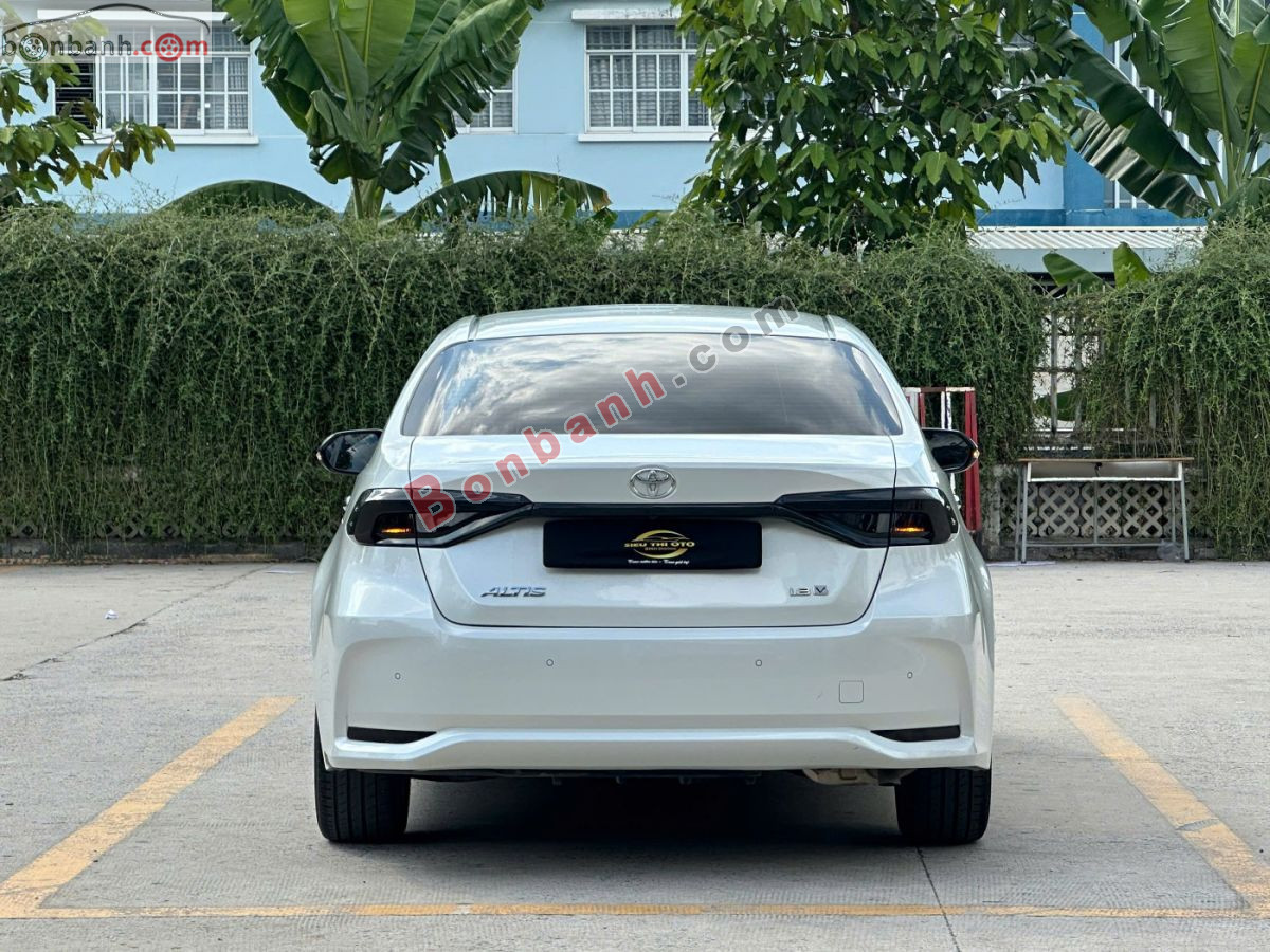Bán ô tô Toyota Corolla altis 1.8V - 2022 - xe cũ