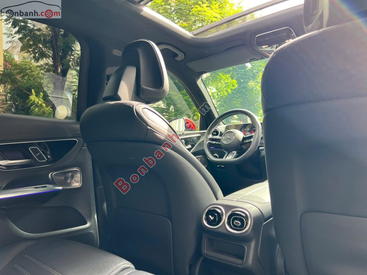 Bán ô tô Mercedes Benz GLC 300 4Matic - 2023 - xe cũ