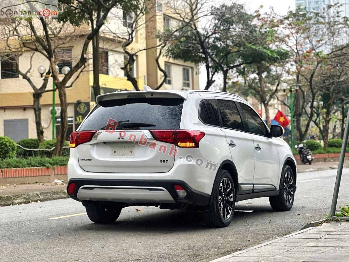 Bán ô tô Mitsubishi Outlander 2.0 CVT - 2020 - xe cũ