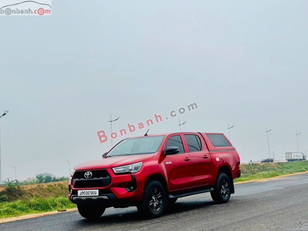 Bán ô tô Toyota Hilux 2.4L 4x2 AT - 2024 - xe cũ