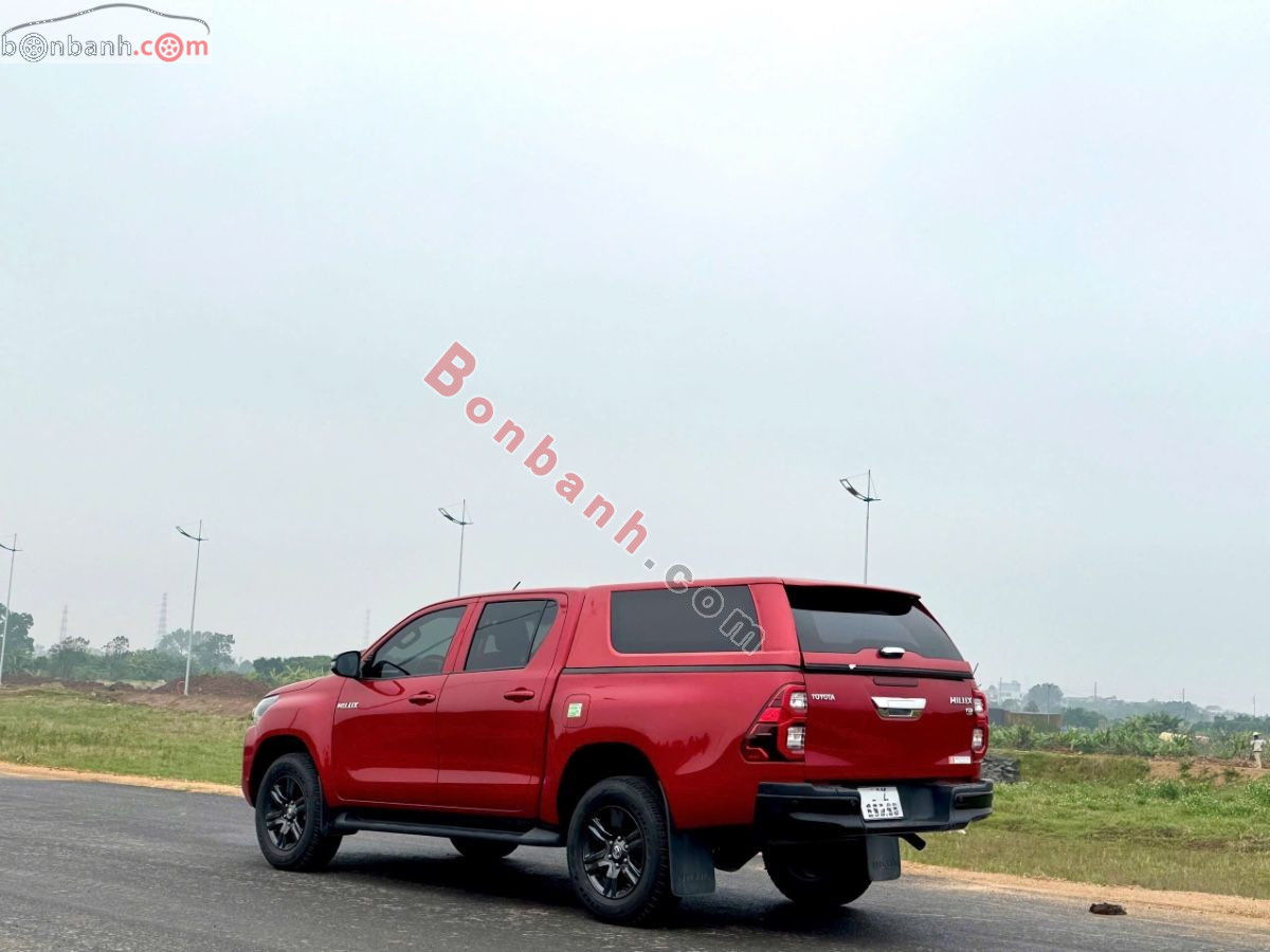 Bán ô tô Toyota Hilux 2.4L 4x2 AT - 2024 - xe cũ