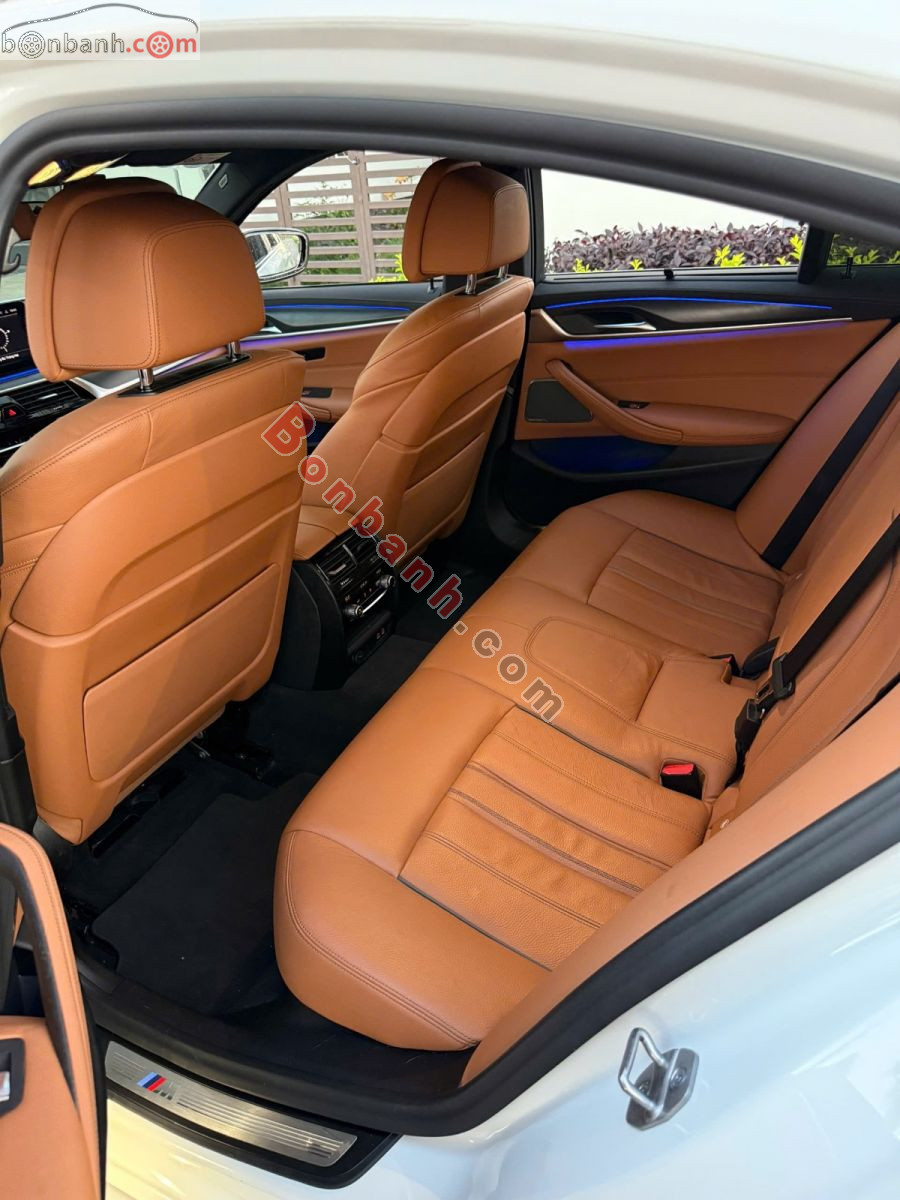 Bán ô tô BMW 5 Series 520i M Sport - 2022 - xe cũ