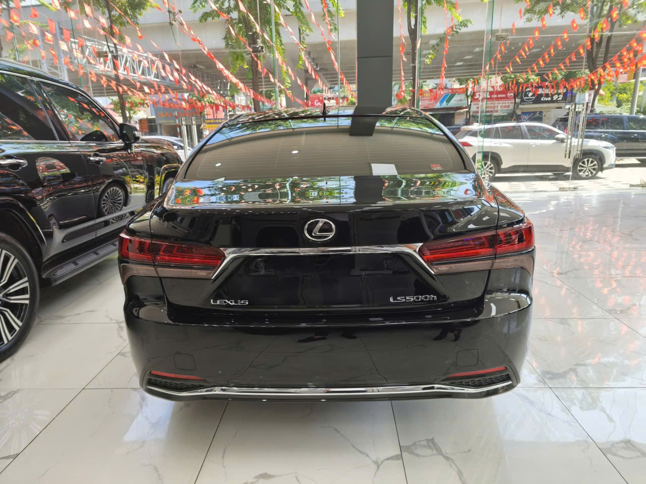 Lexus LS500H Mới 99.9999% Sản Xuất Năm 2025