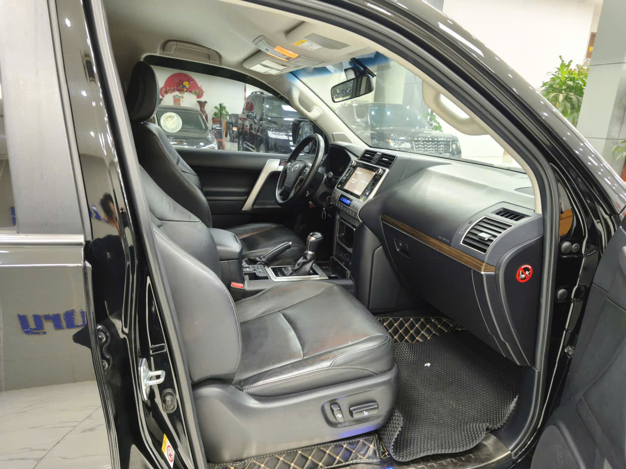 Bán Xe toyota Prado VX 2018 Xe đẹp một chủ, đi 10 vạn Km chuẩn