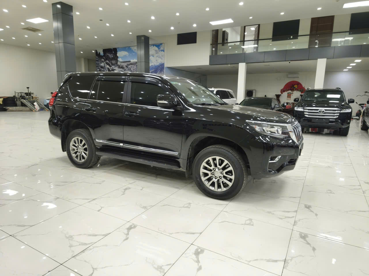 Bán Xe toyota Prado VX 2018 Xe đẹp một chủ, đi 10 vạn Km chuẩn