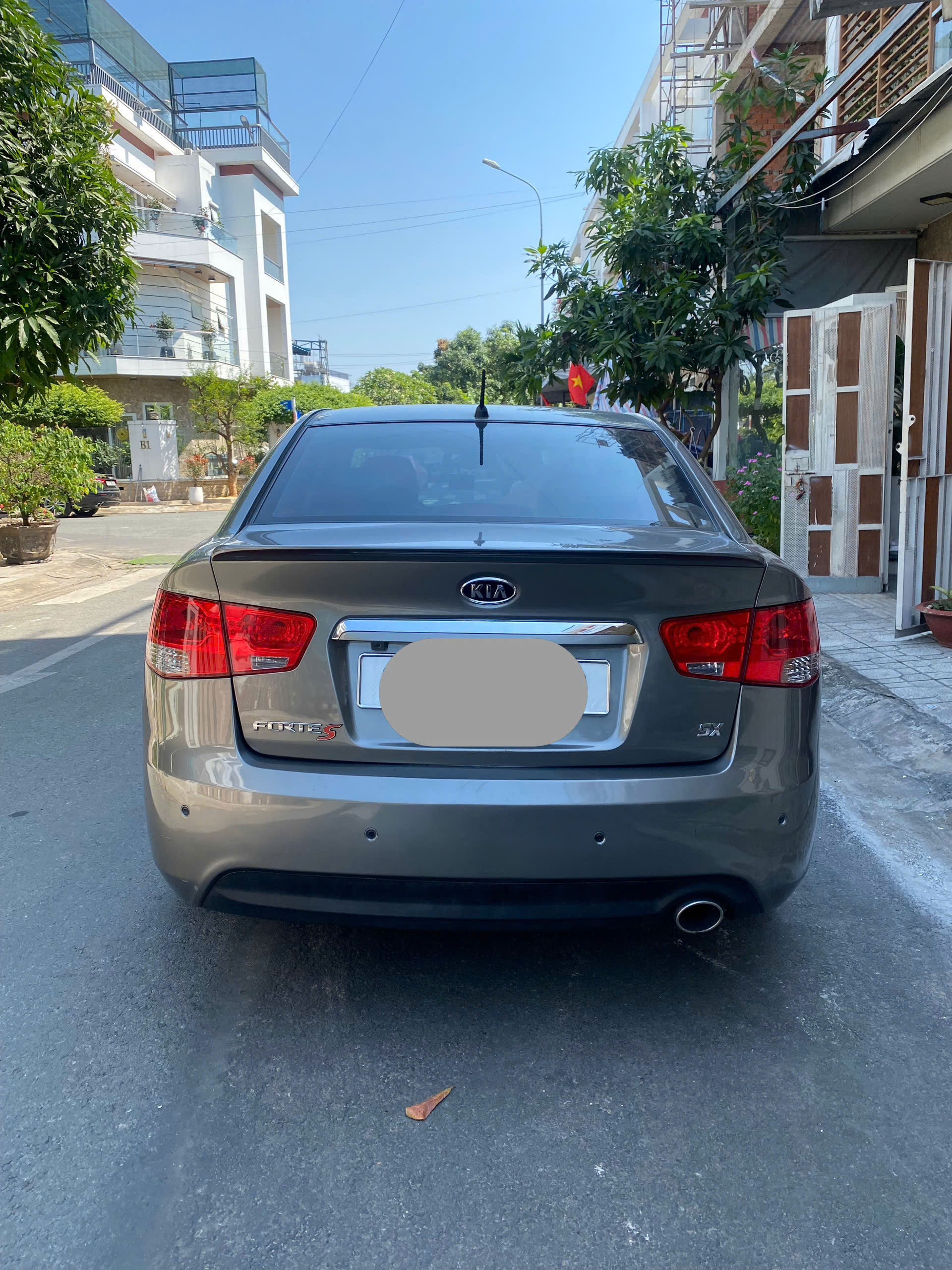 Xe 5 chổ ngồi hạng C, số tự động Kia Forte S 2013