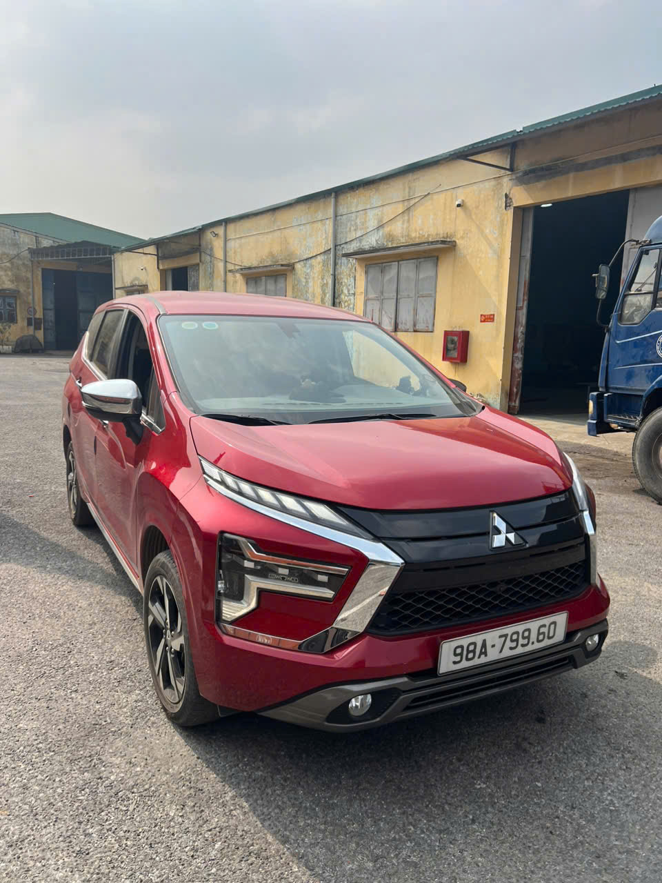 Mitsubishi Xpander Premium 2024 – Màu Đỏ Đô Thể Thao – Xe Đẹp Như Mới