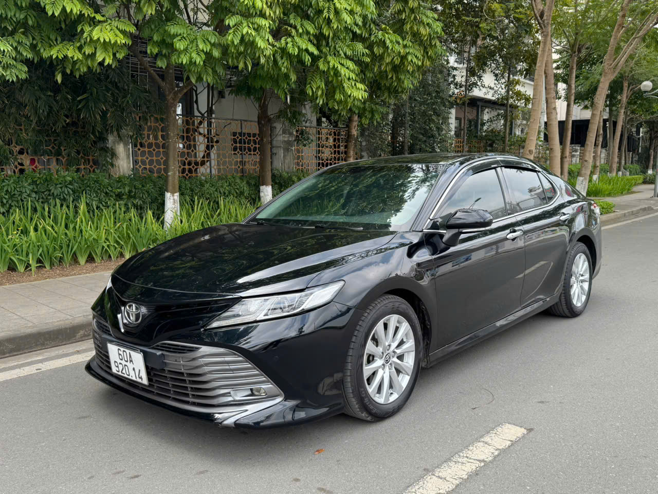 Toyota Camry 2.0G sx 2020 đky 2021 (nhập khẩu)