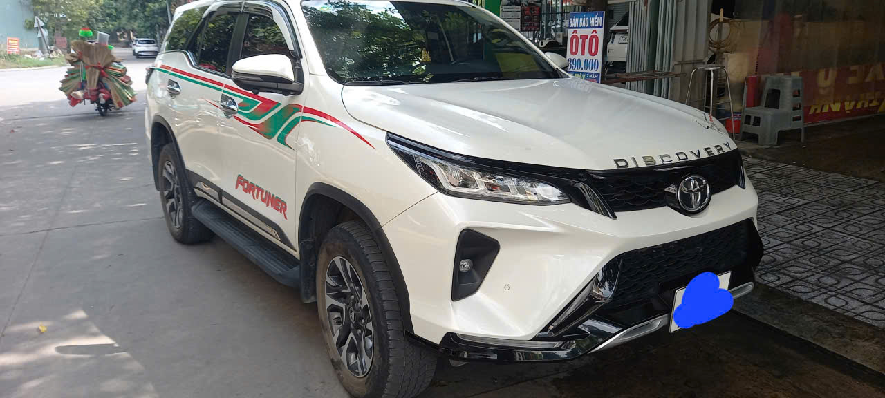 Xe Nhà Bán – Toyota Fortuner Legender 2.4 At Máy Dầu (1 Cầu)