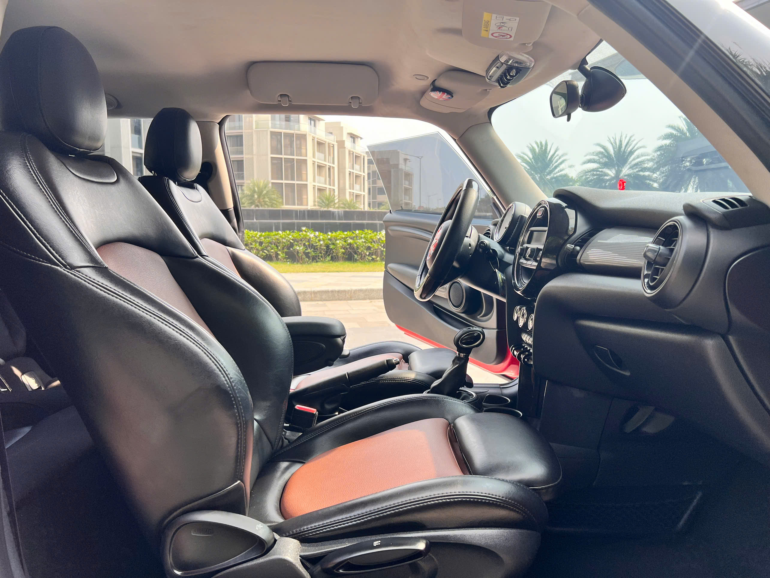 Cần bán Mini Cooper 3Dr sản xuất 2015, màu đỏ, xe nhập