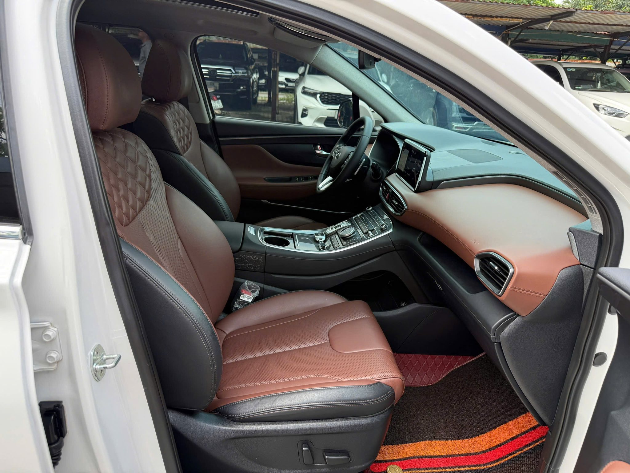 Bán xe Hyundai Santa Fe Cao Cấp 2.2L HTRAC năm 2022, màu trắng, 1.079 tỉ