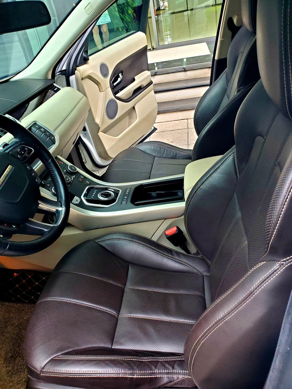 Xe LandRover Range Rover Evoque Dynamic 2014 - 559 Triệu