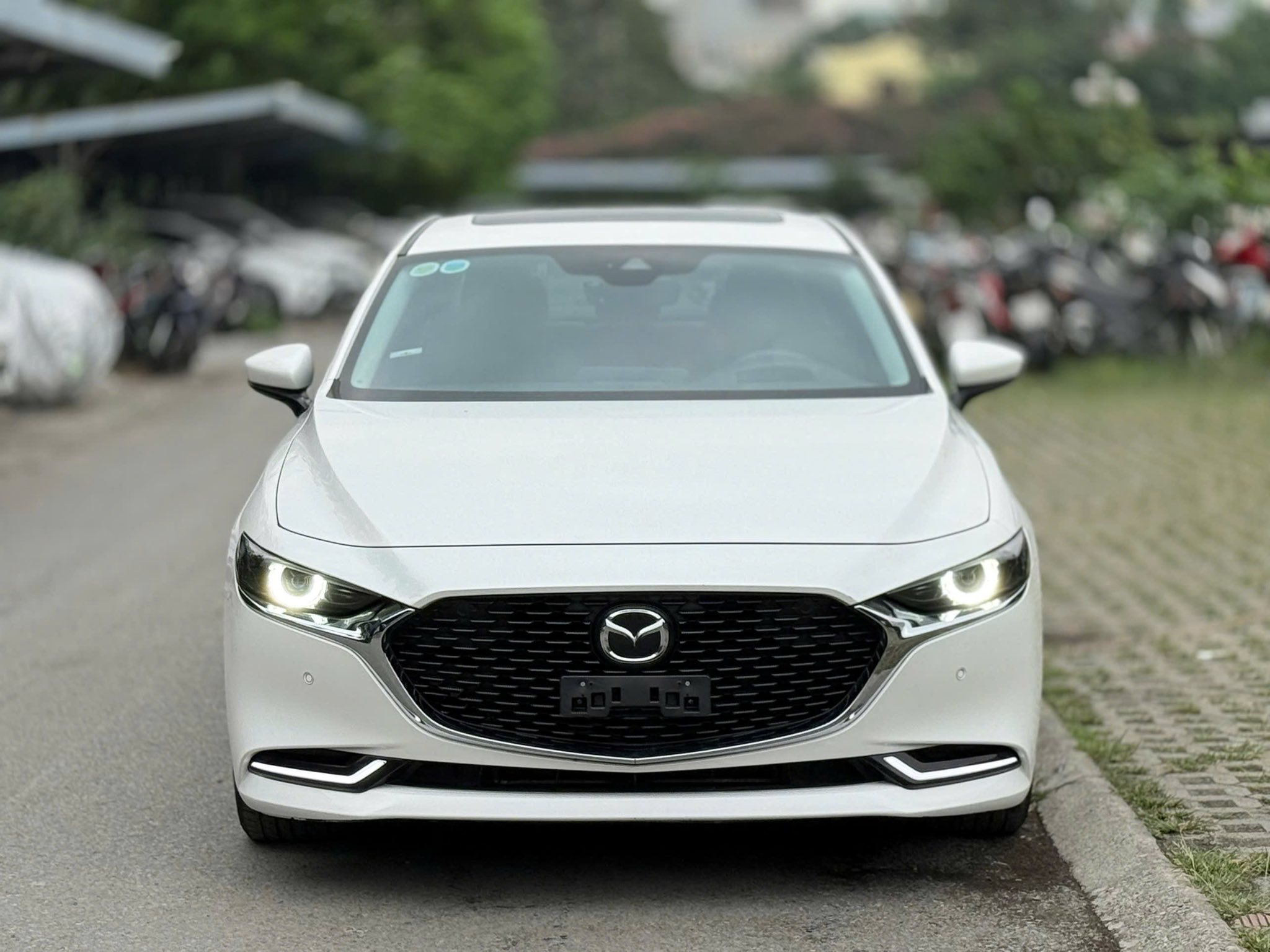Cần bán Mazda Mazda 3 1.5L Premium năm 2025, màu trắng, 668tr