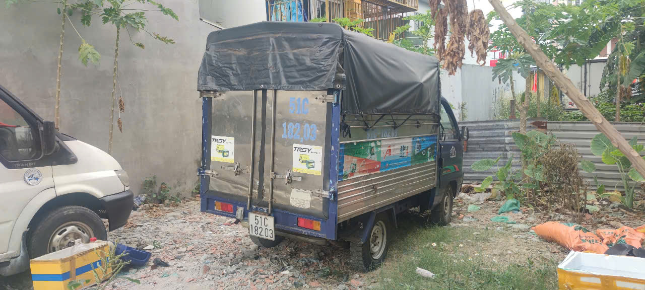 Chính chủ bán và cho thuê  xe Ford Transit tải van, 6 người / 900kg.