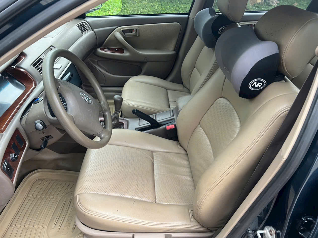 Chính chủ cần bán xe Camry 2.2 xăng nhớt là đi