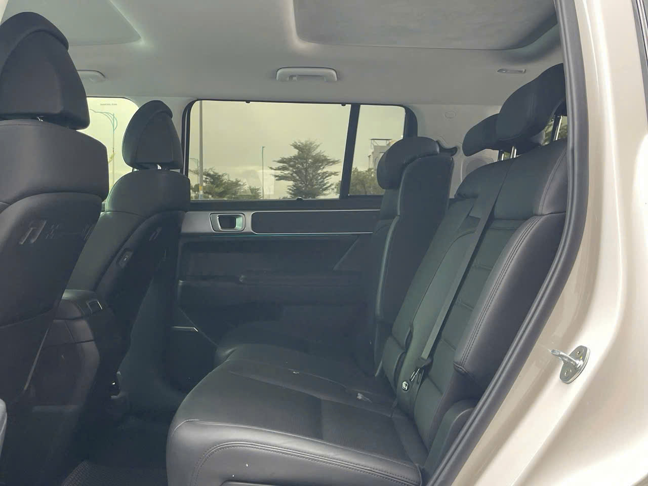 Hyundai Santafe Prestige 2.5L sx 2024.