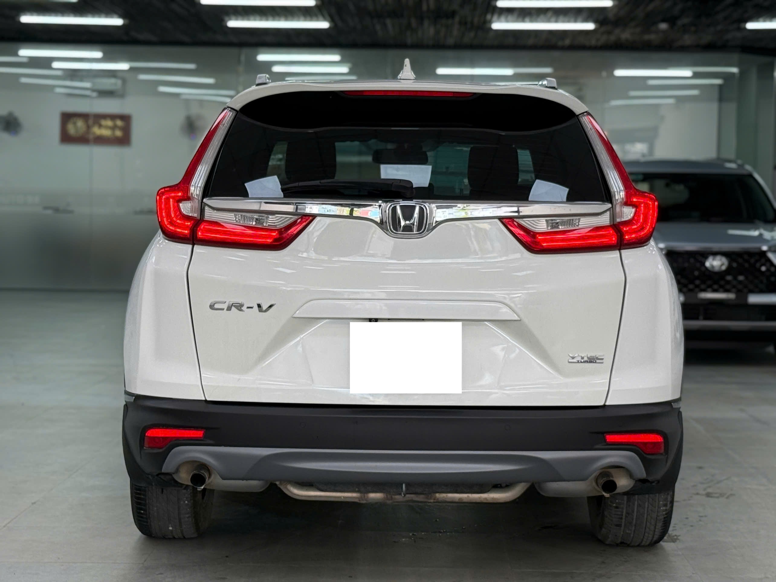 Cần bán Honda CR V L sản xuất năm 2020, màu trắng, nhập khẩu