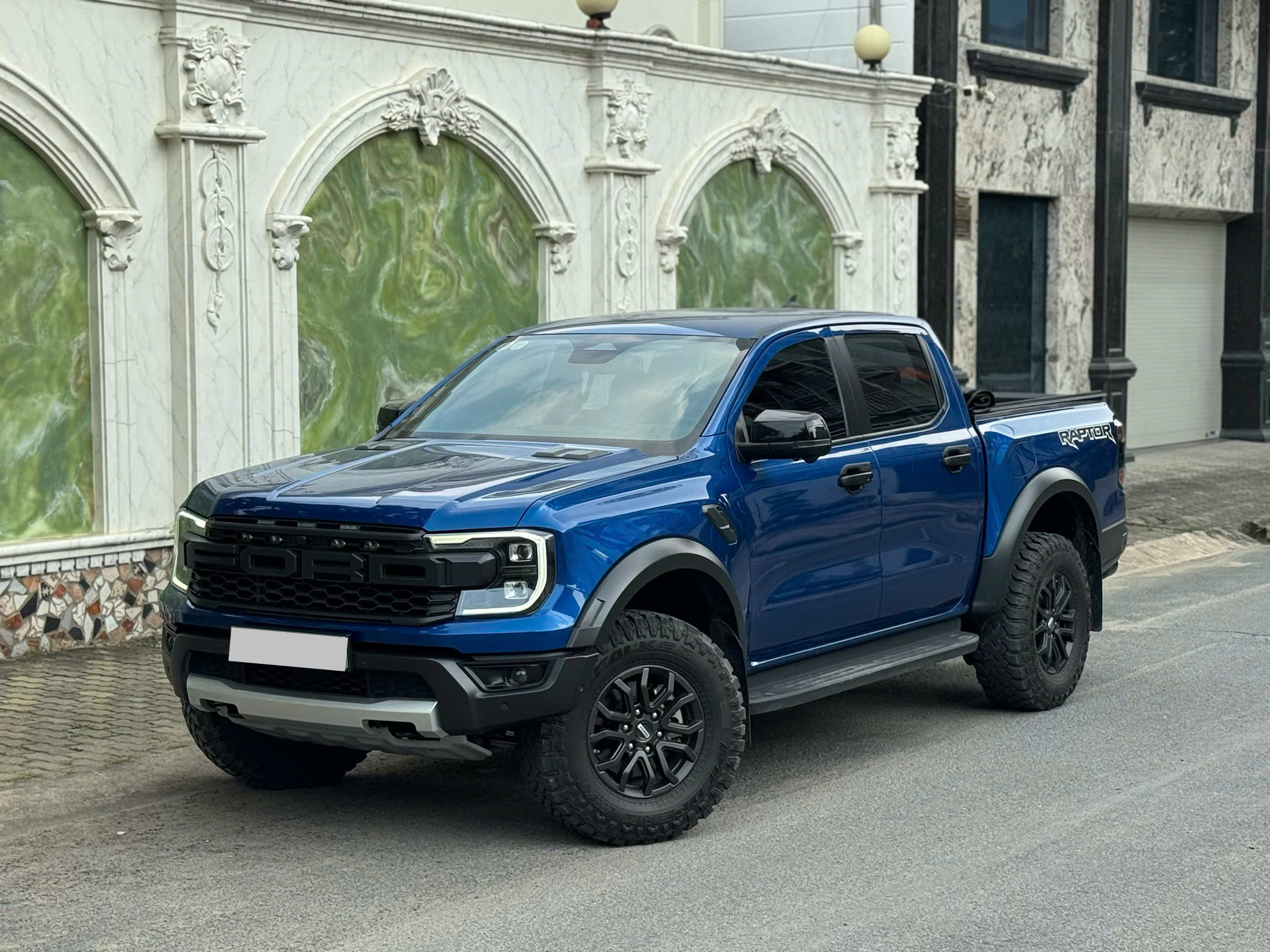 Cần bán xe Ford Ranger Raptor 2.0L 4x4 AT sản xuất năm 2024, màu xanh lam, xe nhập