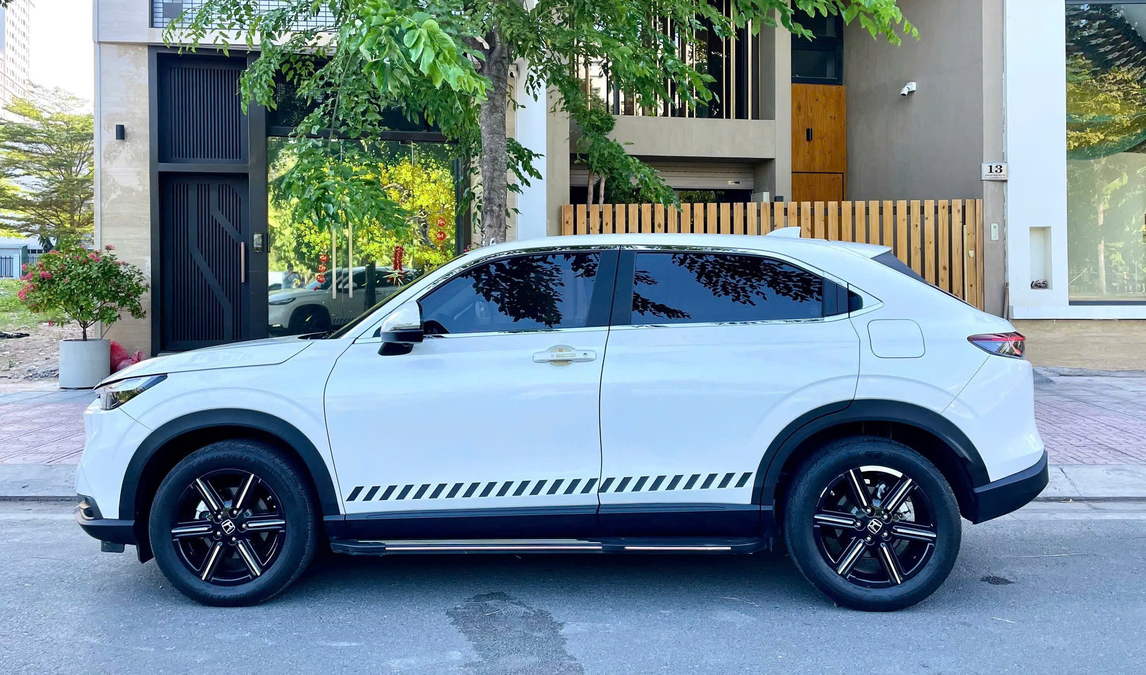 Cần bán Honda HR-V G năm 2024, màu trắng, nhập khẩu nguyên chiếc