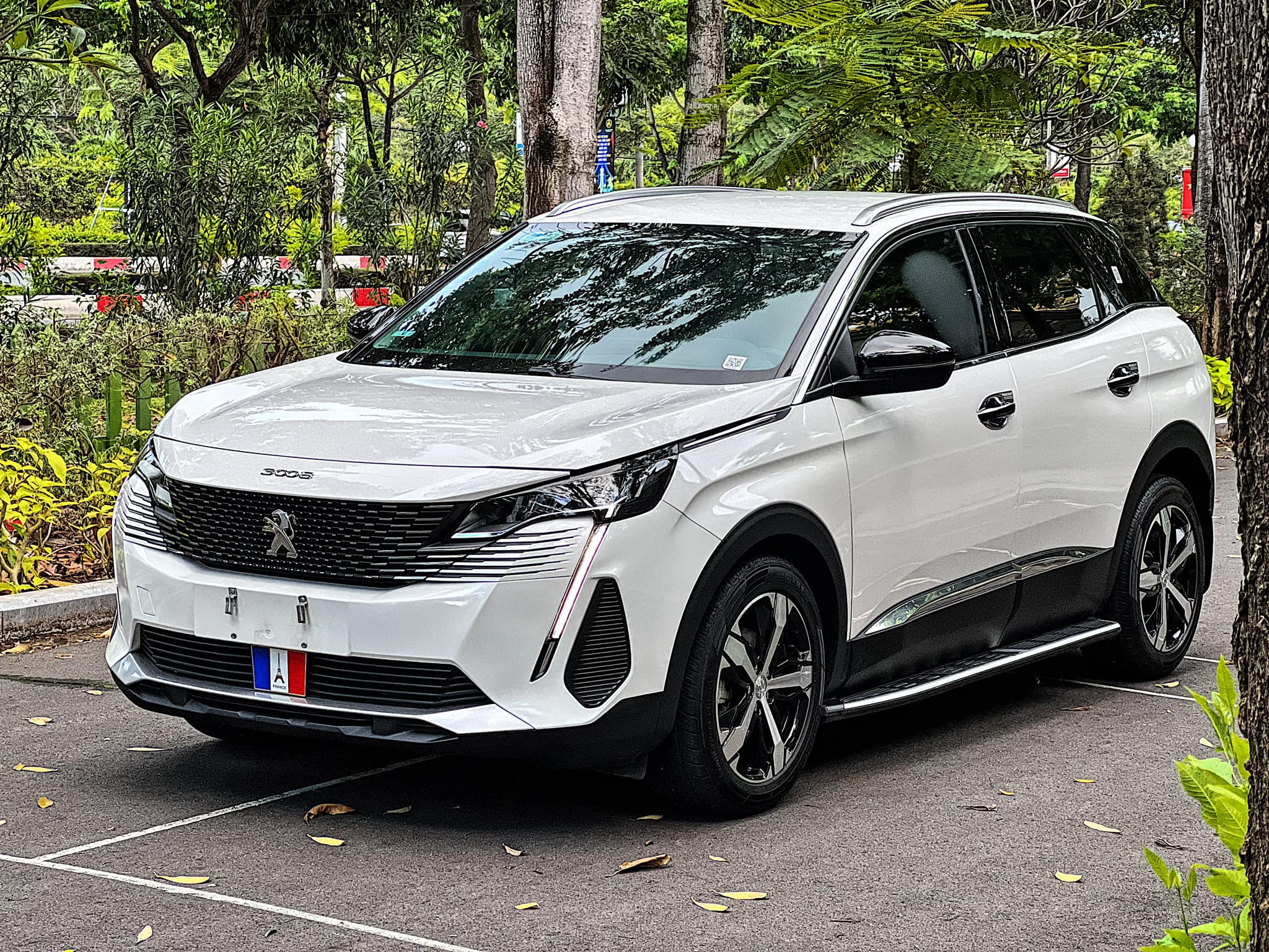 Bán ô tô Peugeot 3008 AT năm 2022, màu trắng