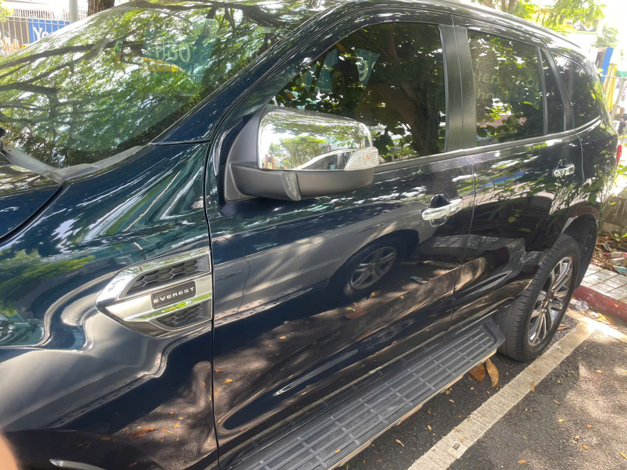 Chính chủ bán xe FORD EVEREST sản xuất năm 2021