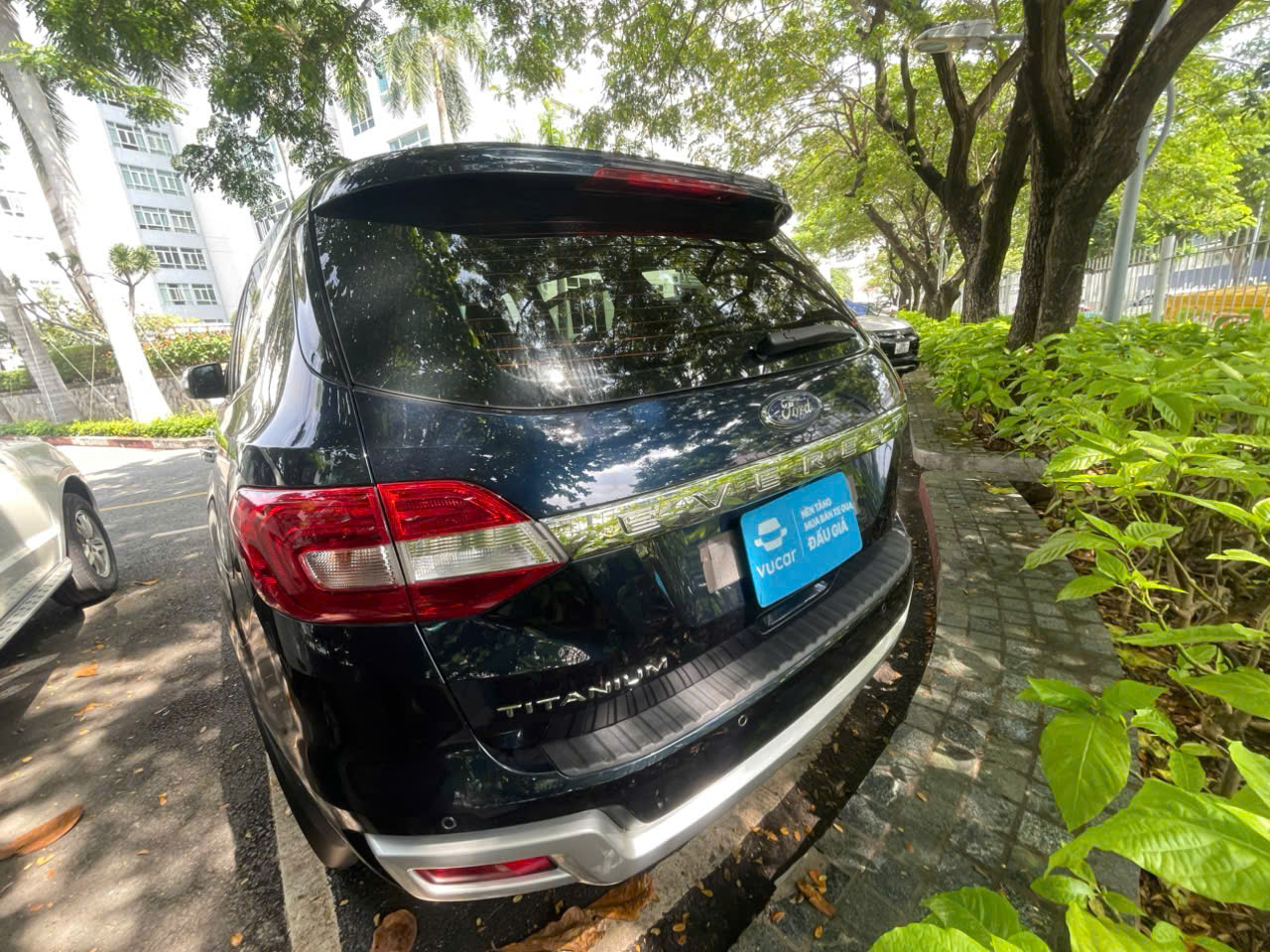 Chính chủ bán xe FORD EVEREST sản xuất năm 2021