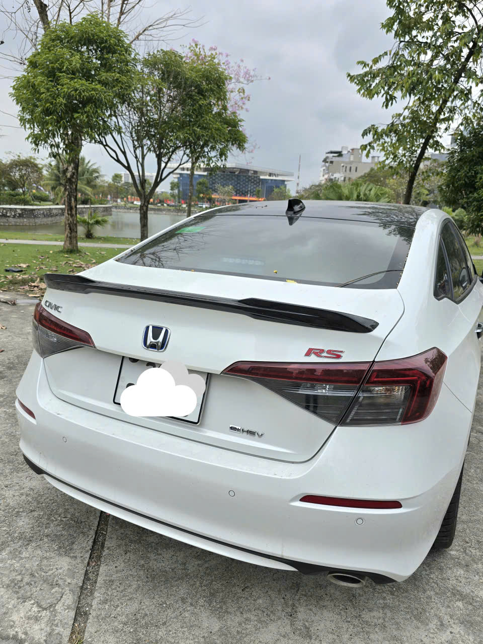 Chính Chủ Bán Xe Siêu Lướt – Honda Civic E:HEV