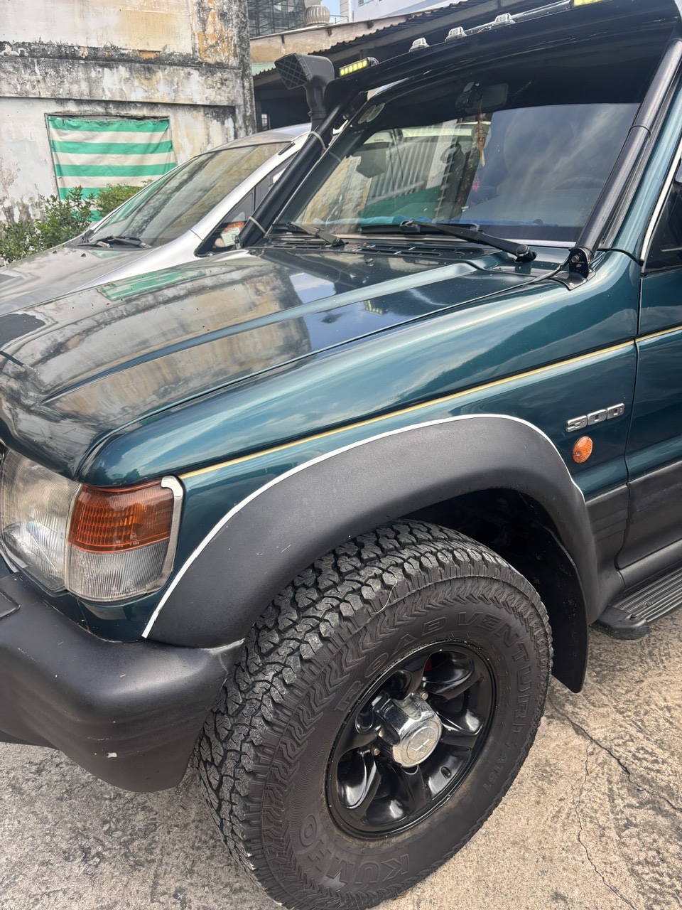 Chính chủ bán xe Pajero. Sx 1996
