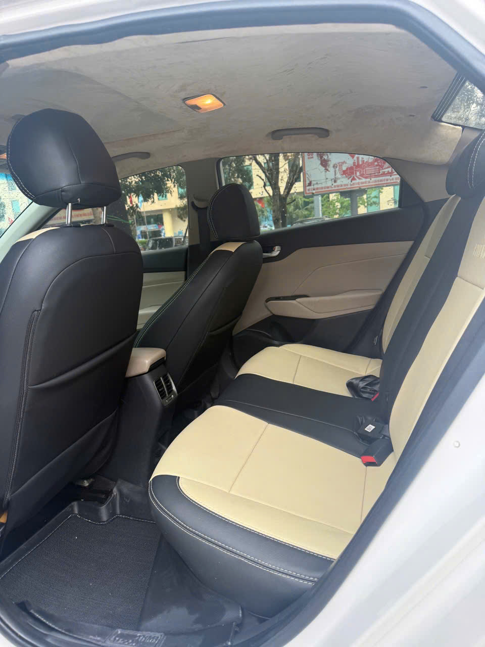 Bán Hyundai Accent 2019 – Bản Full, Có Cửa Sổ Trời