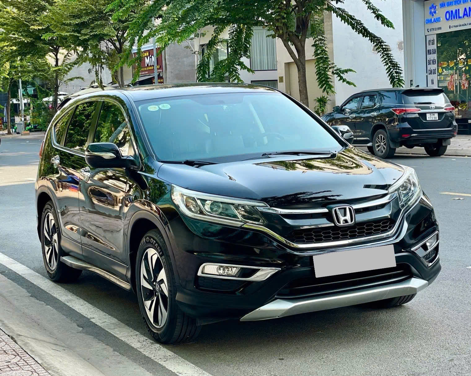 Bán xe Honda CR V 2.4 AT năm sản xuất 2016, màu đen, nhập khẩu, 490tr