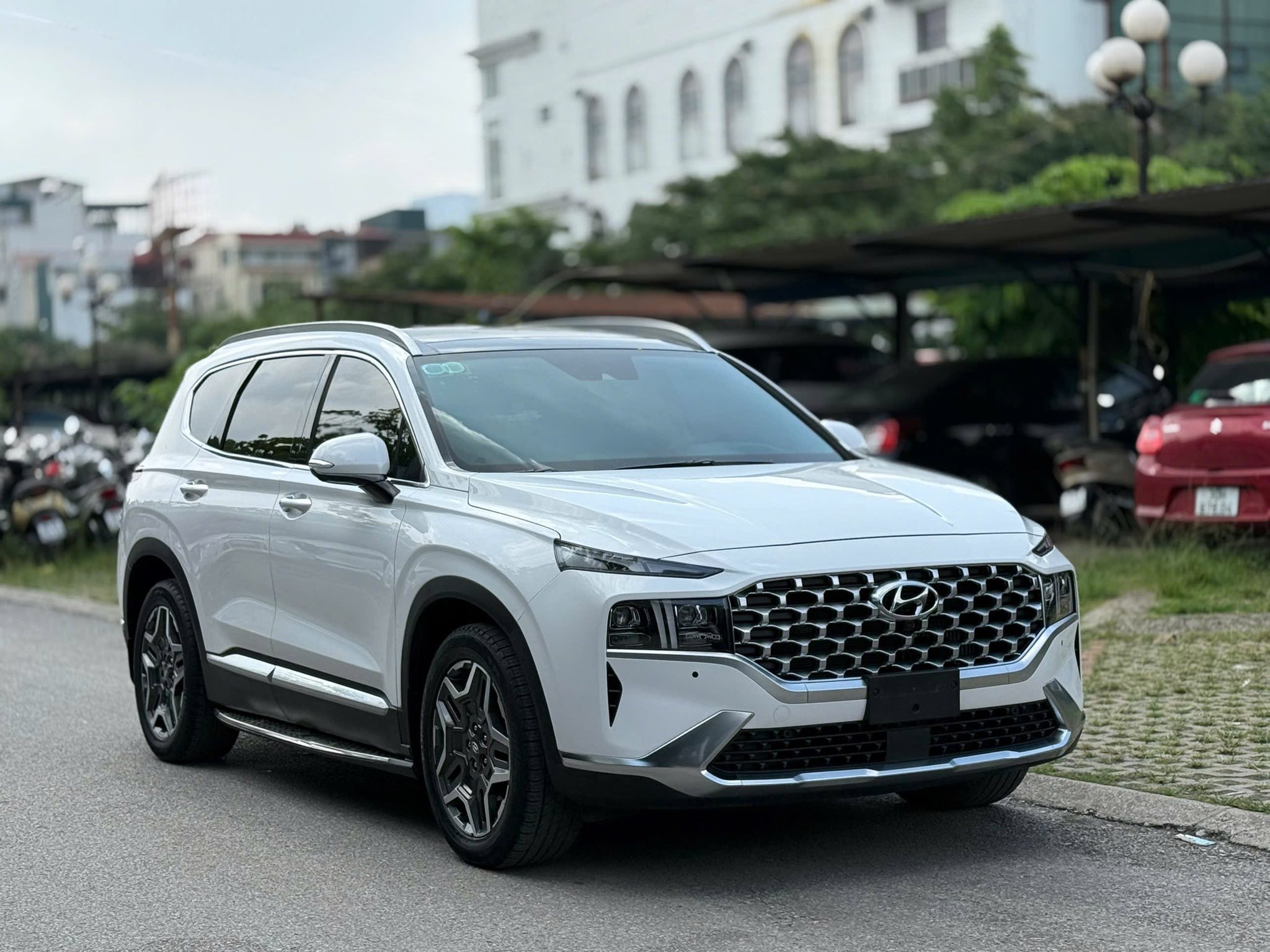 Bán xe Hyundai Santa Fe Cao Cấp 2.2L HTRAC năm 2022, màu trắng, 1.079 tỉ