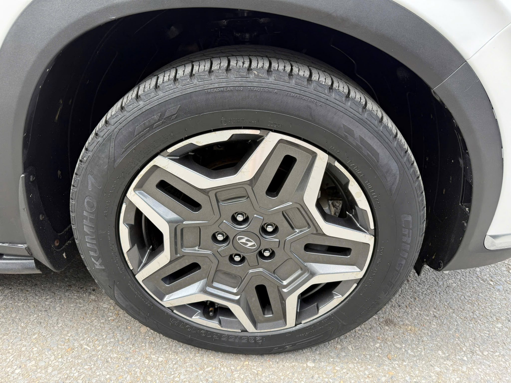 Bán xe Hyundai Santa Fe Cao Cấp 2.2L HTRAC năm 2022, màu trắng, 1.079 tỉ