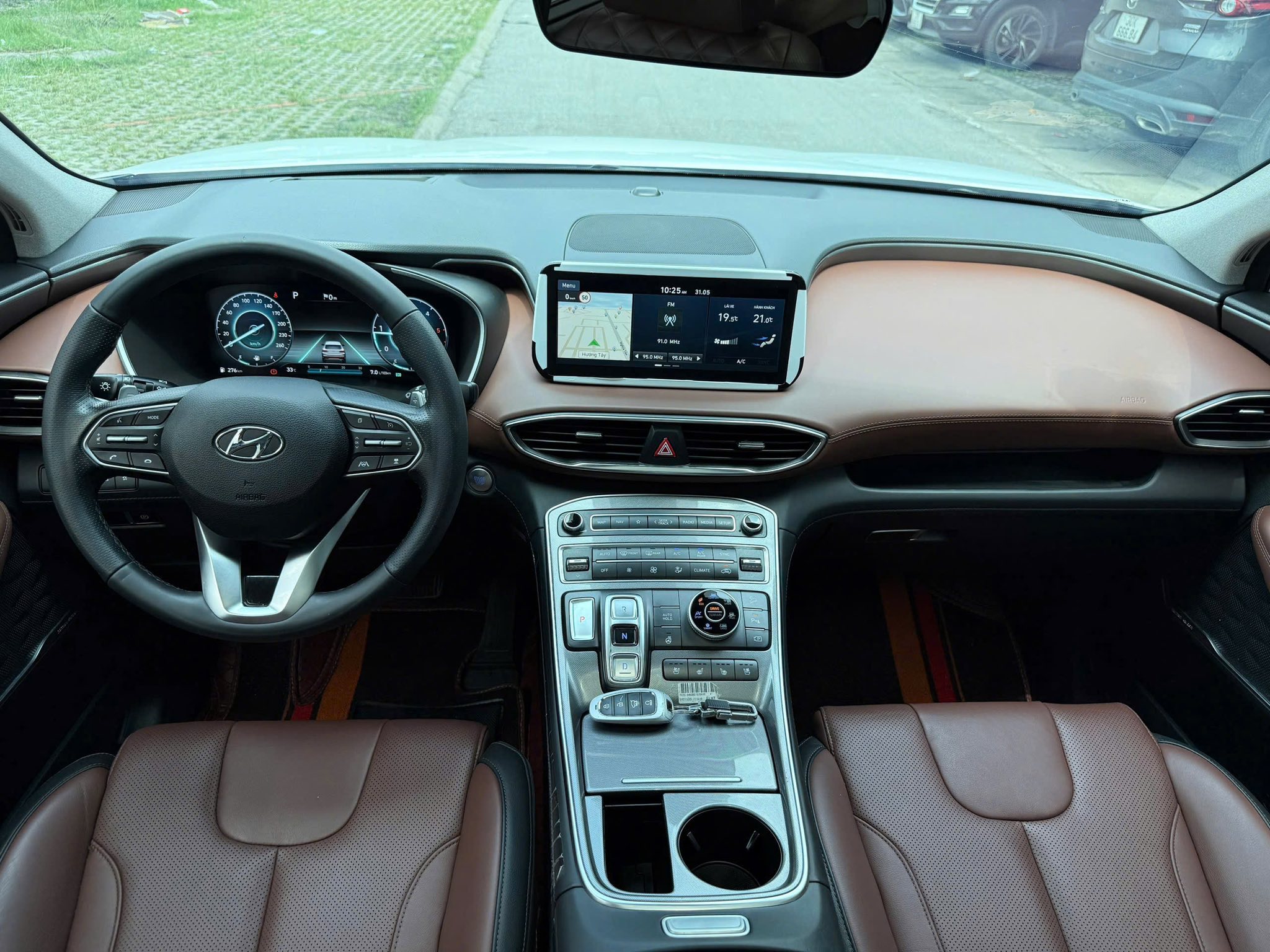 Bán xe Hyundai Santa Fe Cao Cấp 2.2L HTRAC năm 2022, màu trắng, 1.079 tỉ