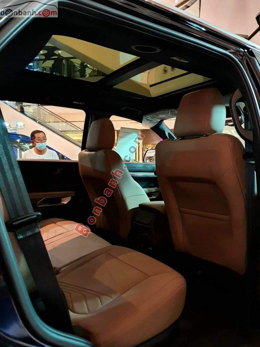 Bán ô tô Ford Everest Titanium Plus 2.0L 4x4 AT - 2025 - xe mới