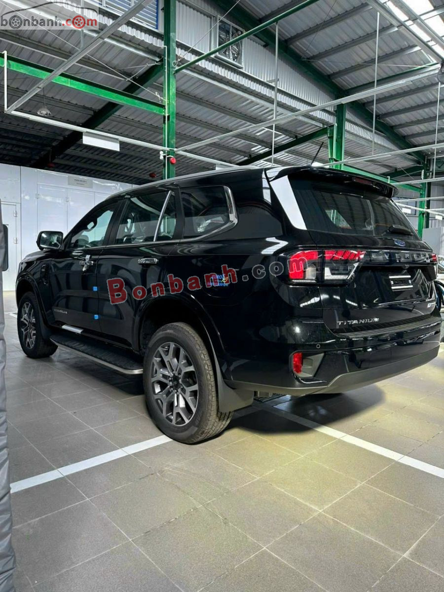Bán ô tô Ford Everest Titanium 2.0L 4x2 AT - 2025 - xe mới