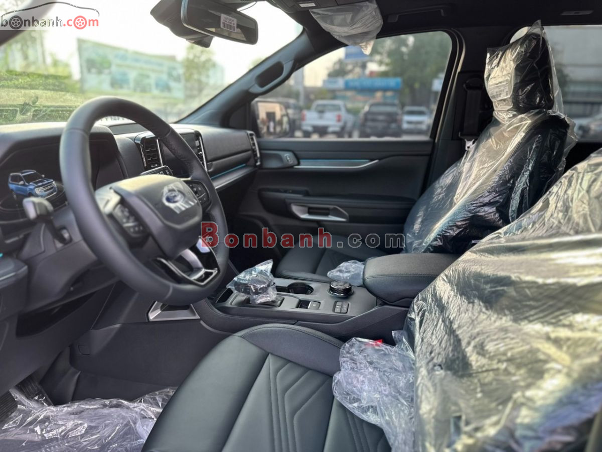 Bán ô tô Ford Everest Titanium Plus 2.0L 4x4 AT - 2026 - xe mới