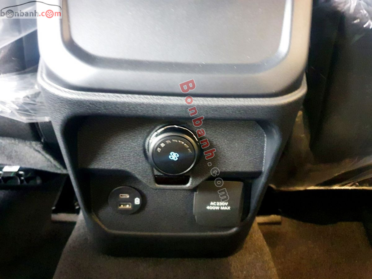 Bán ô tô Ford Everest Titanium Plus 2.0L 4x4 AT - 2026 - xe mới