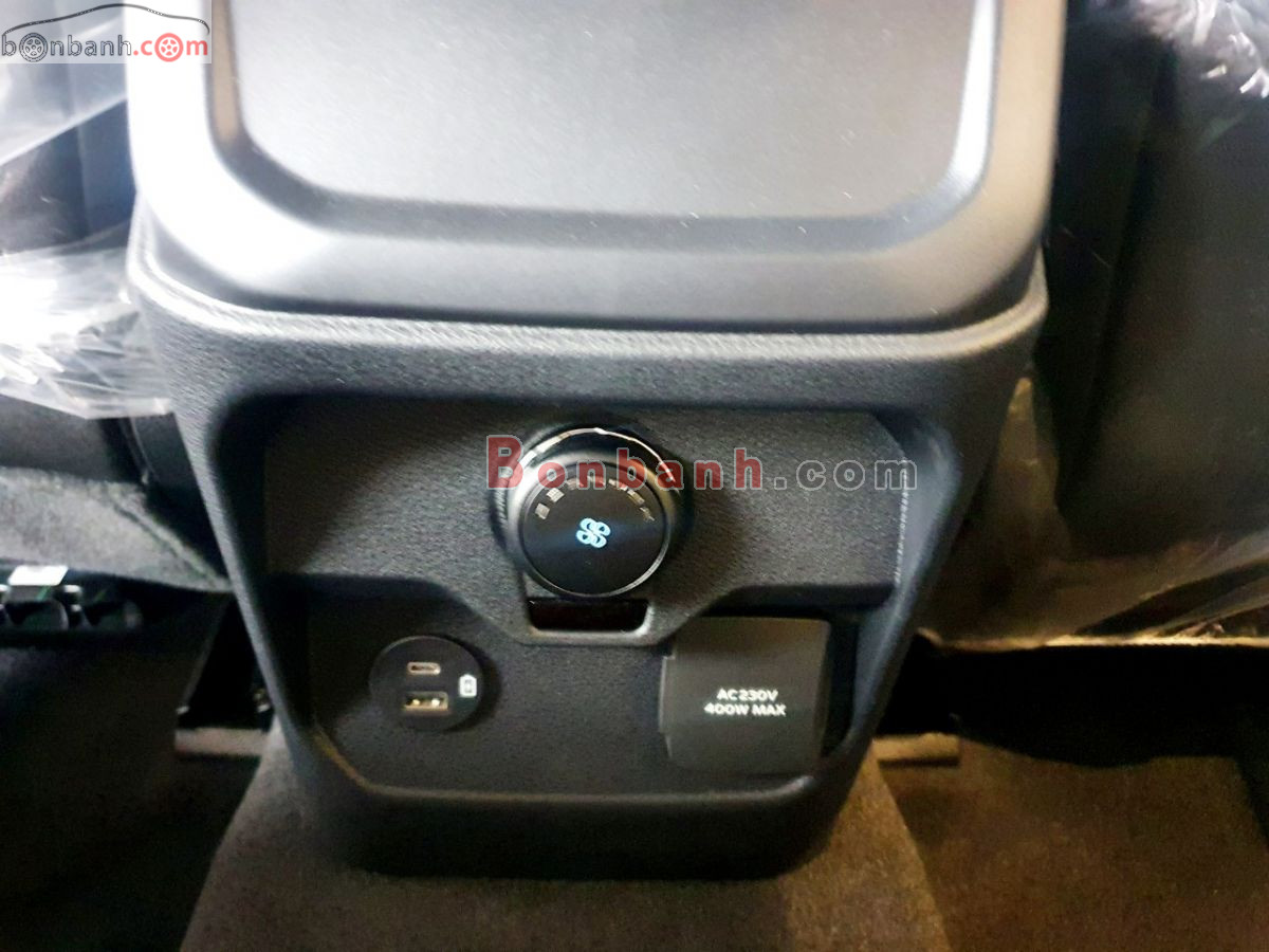 Bán ô tô Ford Everest Titanium Plus 2.0L 4x4 AT - 2026 - xe mới