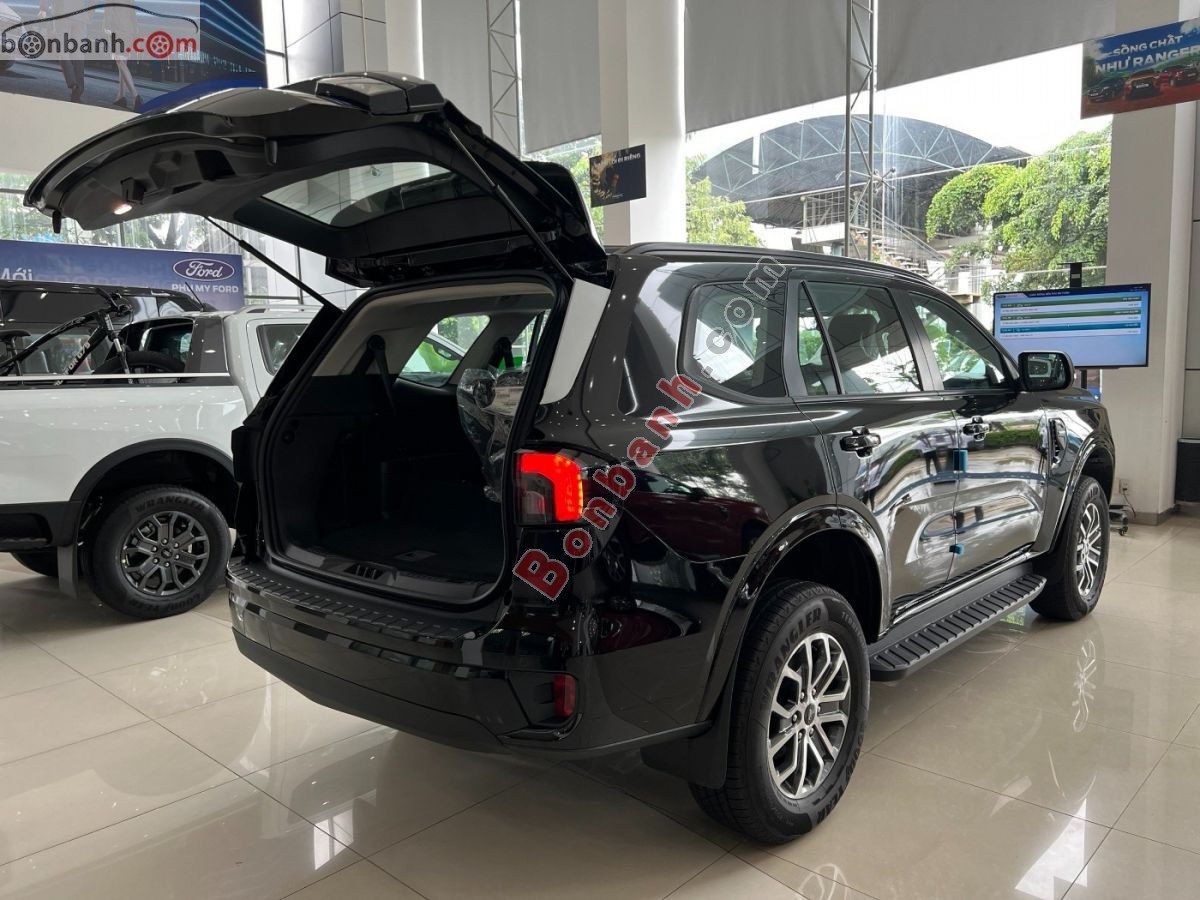 Bán ô tô Ford Everest Ambiente 2.0L 4x2 AT - 2025 - xe mới