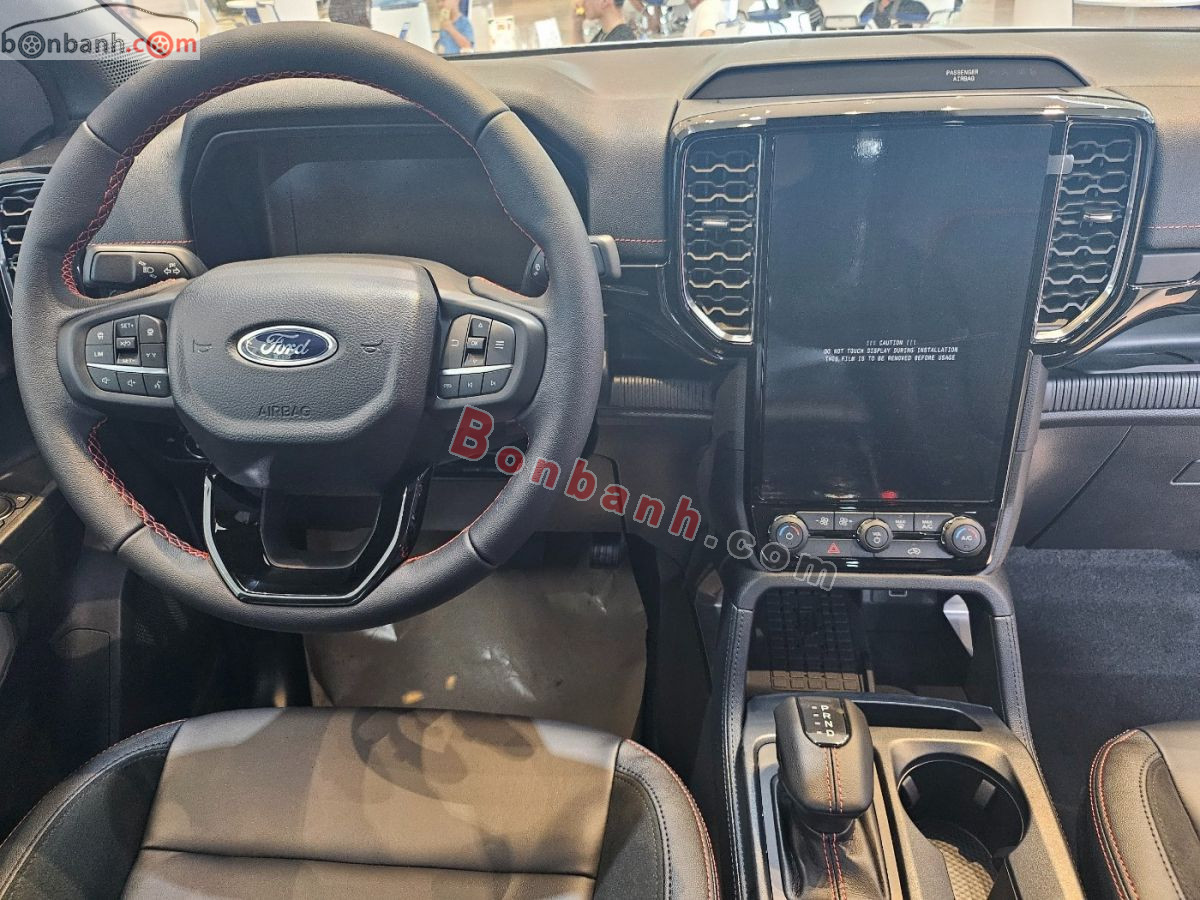 Bán ô tô Ford Ranger Stormtrak 2.0L 4x4 AT - 2026 - xe mới