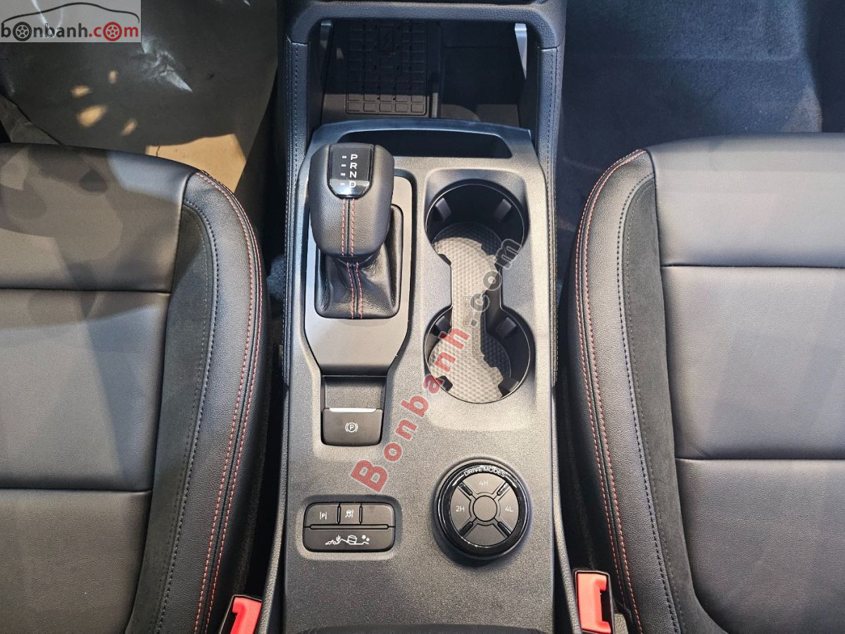 Bán ô tô Ford Ranger Stormtrak 2.0L 4x4 AT - 2026 - xe mới