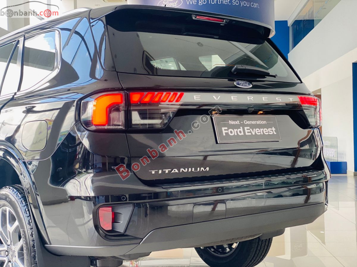 Bán ô tô Ford Everest Titanium 2.0L 4x2 AT - 2026 - xe mới