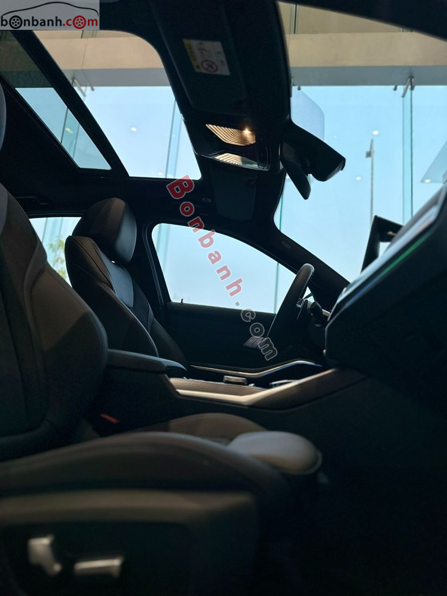 Bán ô tô BMW 3 Series 330i M Sport - 2025 - xe mới