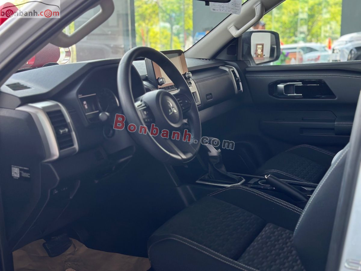 Bán ô tô Mitsubishi Triton GLX 2WD AT - 2026 - xe mới