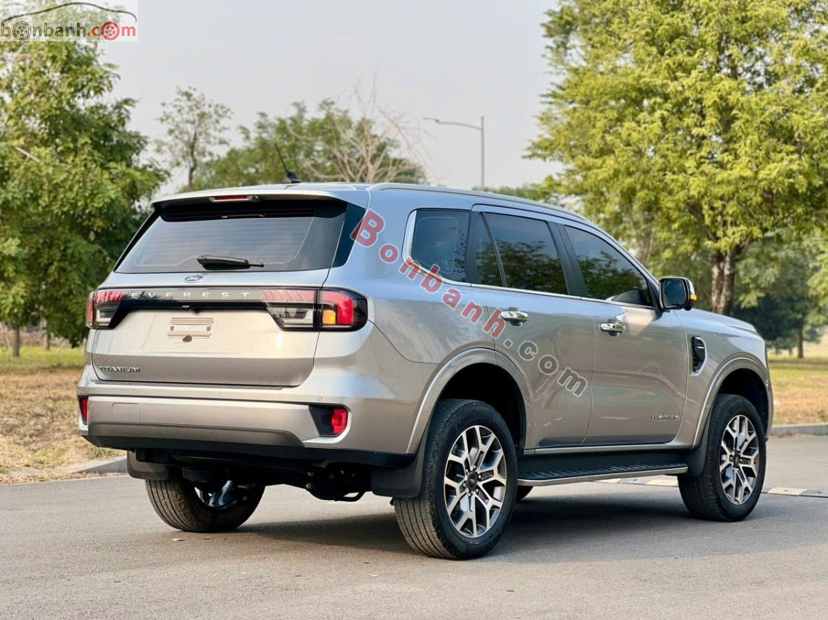 Bán ô tô Ford Everest Titanium 2.0L 4x2 AT - 2023 - xe cũ