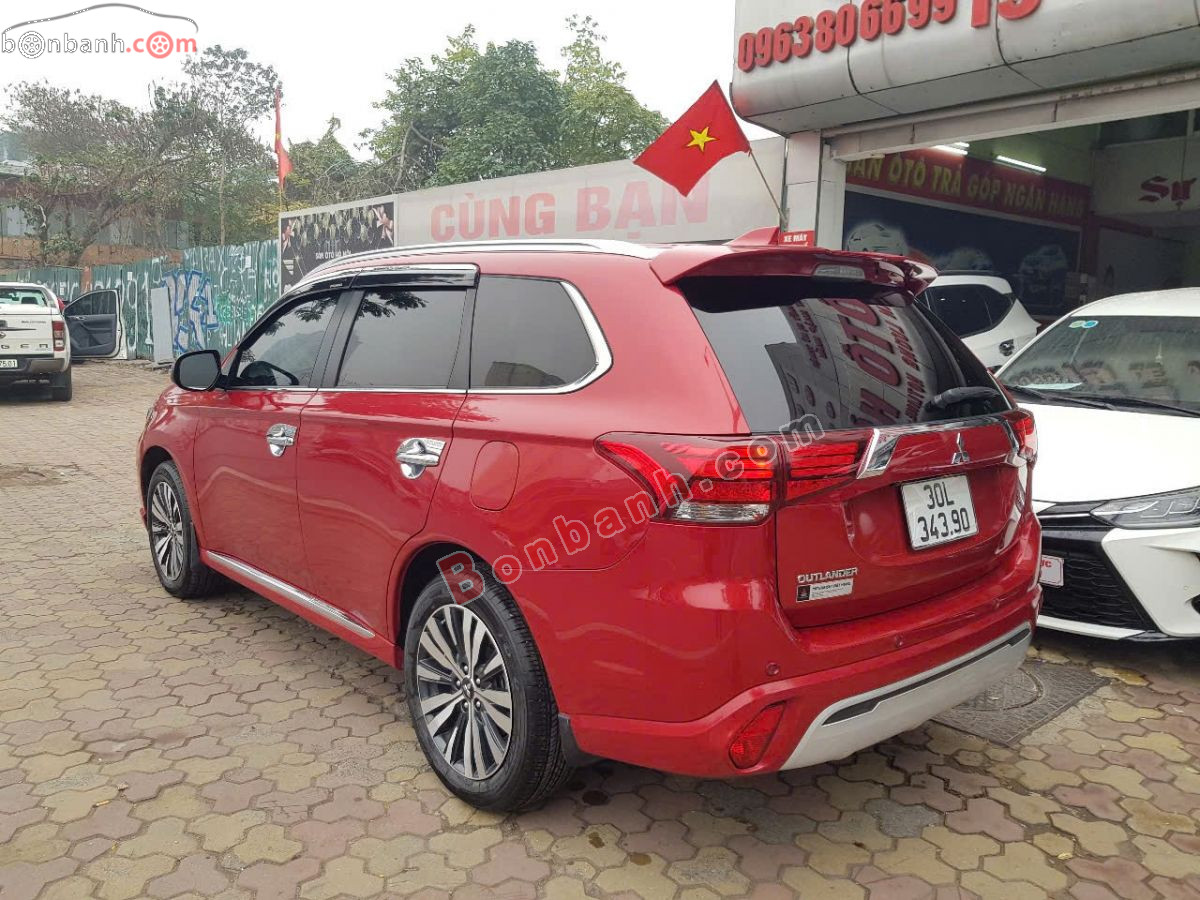 Bán ô tô Mitsubishi Outlander Premium 2.0 CVT - 2023 - xe cũ